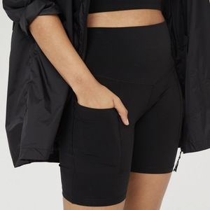 Aerie Real Me Pocket Bike Shorts nwt
